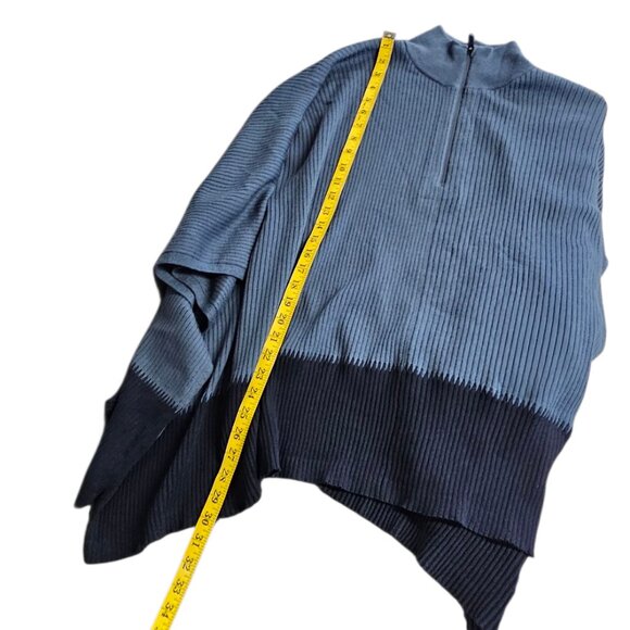 Lululemon On The Go Poncho, Merino Wool, Blue, Navy, Zip, Wrap, Scarf, Sweater - Picture 7 of 7